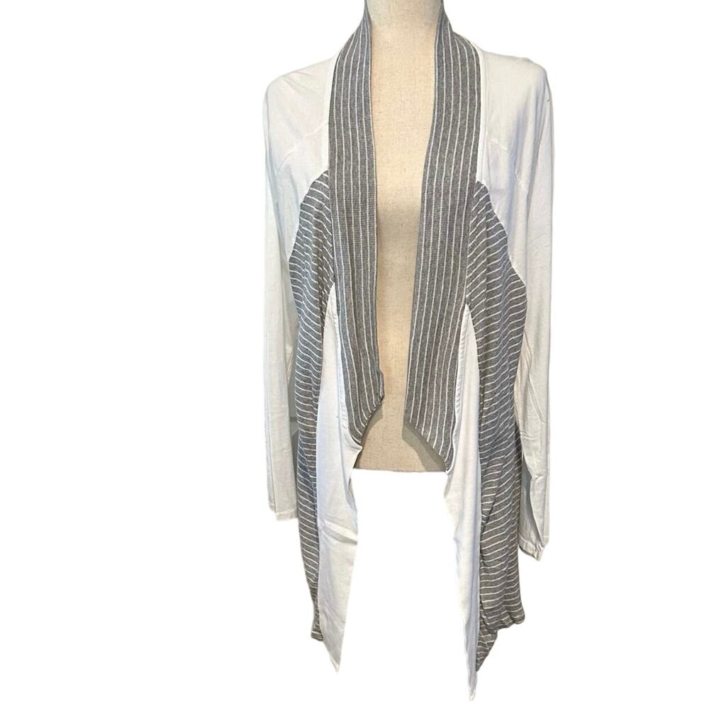Revolve LA Made Womens XS Cardigan Duster White Gray Open Waterfall Front NWT‎